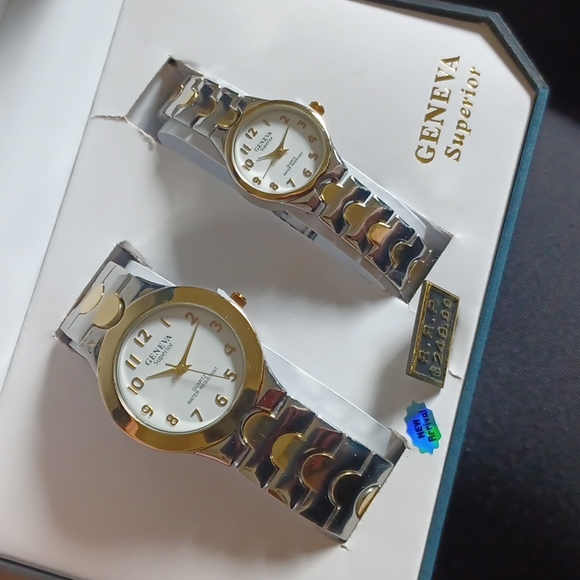 Brand new 2 watch comes with box special ✨️ - Picture 9 of 9